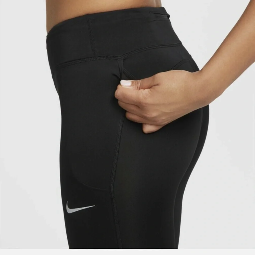 Nike - Picture 7 of 8